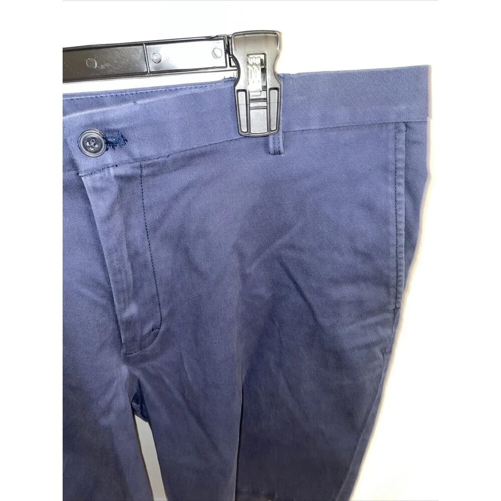 Izod Saltwater Casual Shorts Mens Size 38 Waist Blue Inseam 10 Rise 12 Zip Fly